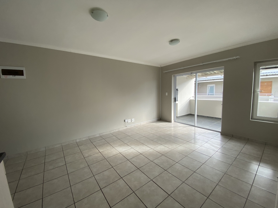 To Let 2 Bedroom Property for Rent in Klein Drakenstein Western Cape